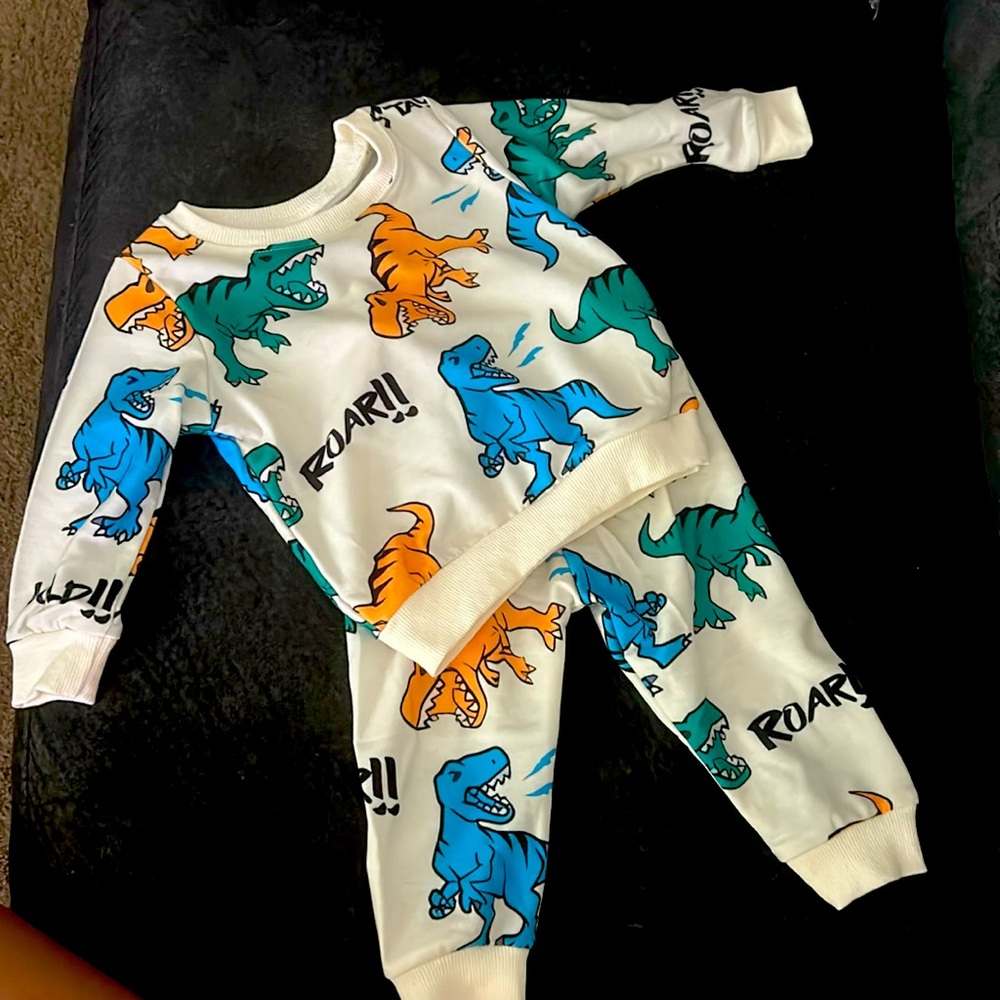 (📚=4/$10) SHEIN 9-12 months
